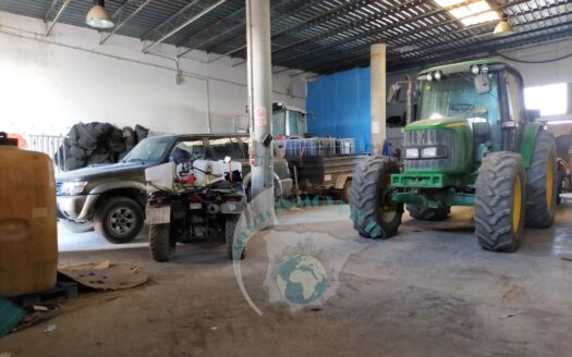 REF.20030 NAVE INDUSTRIAL CON CHIMENEA