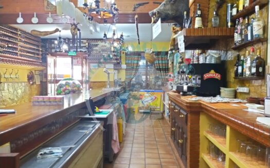 REF.ALG20002 VENTA BAR-HOSTAL EN PLENO RENDIMIENTO