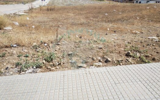 REF.19043 SOLAR URBANO DOS CALLES 159M2