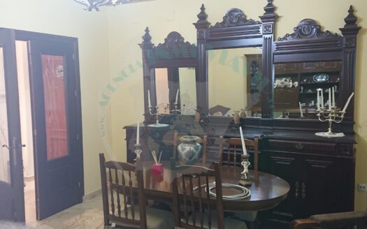 REF.18054 PISO PLANTA BAJA CON PATIOS