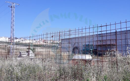 REF.18039 SOLAR COMERCIAL 599M POLIGONO