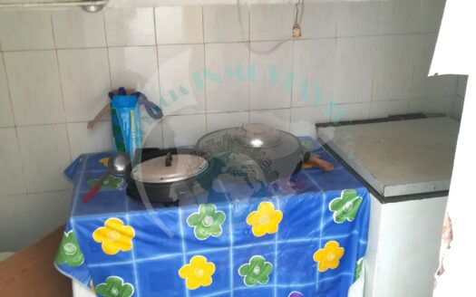 REF.19010 CASA DERRIDO A DOS CALLES