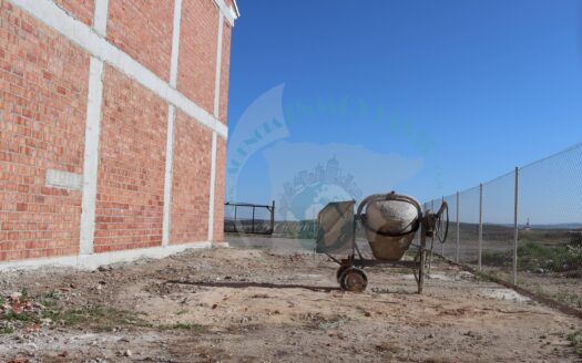 REF.21012 VENTA 2 SOLARES LINDANTES