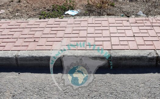 REF.21025 TERRENO URBANO 3 PLANTAS