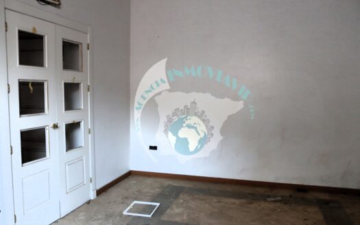 REF.21056 BLOQUE DE PISOS ¡PONLE PRECIO!