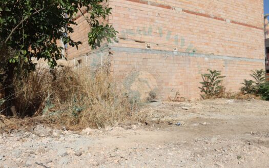 REF.22046 SOLAR URBANO 245M2