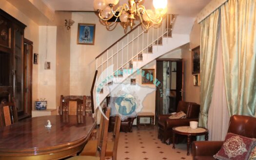 REF.22072 VIVIENDA SEMICENTRICA CON PATIOS