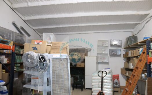 REF.23037 CONJUNTO DE NAVES EN VENTA EN BENAMEJI