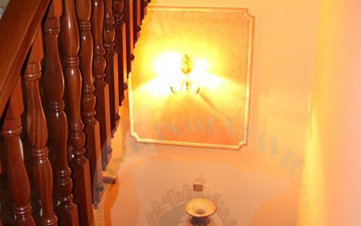 REF.23076 VENTA DE VIVIENDA CON PATIO EN BENAMEJI