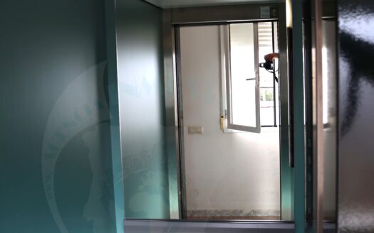 REF.23071 SE VENDE PISO AMPLIO CON ASCENSOR EN BENAMEJI