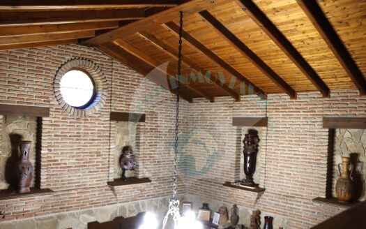 REF.BOB23001 VENTA DE CHALET ESPECTACULAR CON PISCINA CERCA DE ANTEQUERA