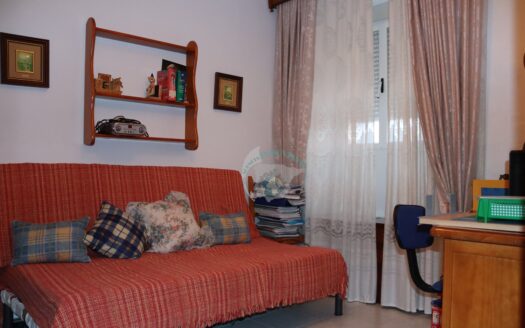 REF.24009 ¡¡¡ 2 EN 1, PISO MAS CASA EN BENAMEJÍ !!!