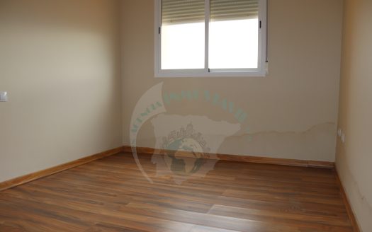 REF.24033 NOVEDAD CENTRO COMERCIAL EN VENTA