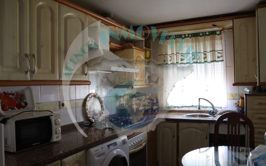 Ref. BAE25001 – Piso en venta en Baena con 3 dormitorios, patio y terraza