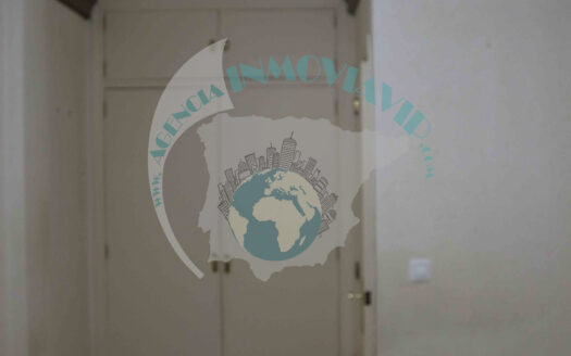 REF.26007 VENTA AMPLIO Y LUMINOSO PISO EN BENAMEJÍ