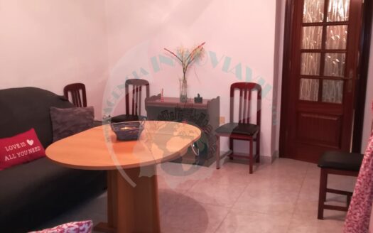 REF.19013 🏡 Amplio piso de 4 dormitorios con patio en Benamejí – ¡Ideal para familias!